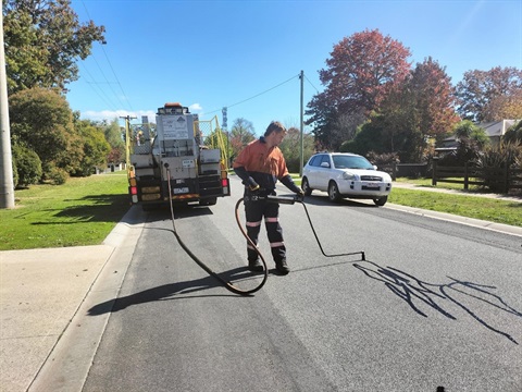 Pavement Crack Sealing.jpg