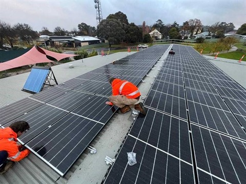 Solar Power for Family and Childrens Centre